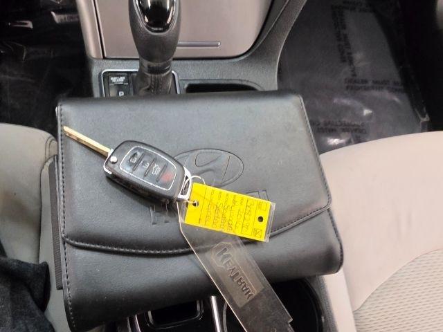 Hyundai Sonata 4dr Sdn 2.4L SE PZEV 2016
