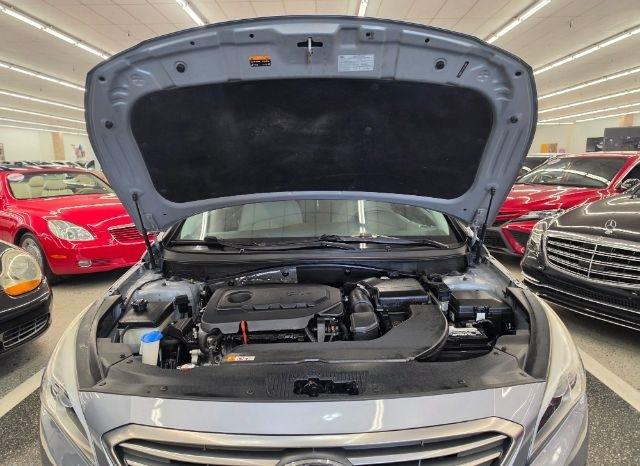 Hyundai Sonata 4dr Sdn 2.4L SE PZEV 2016