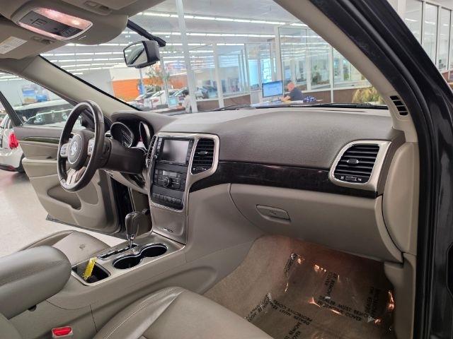 Jeep Grand Cherokee 4WD 4dr Laredo 2011