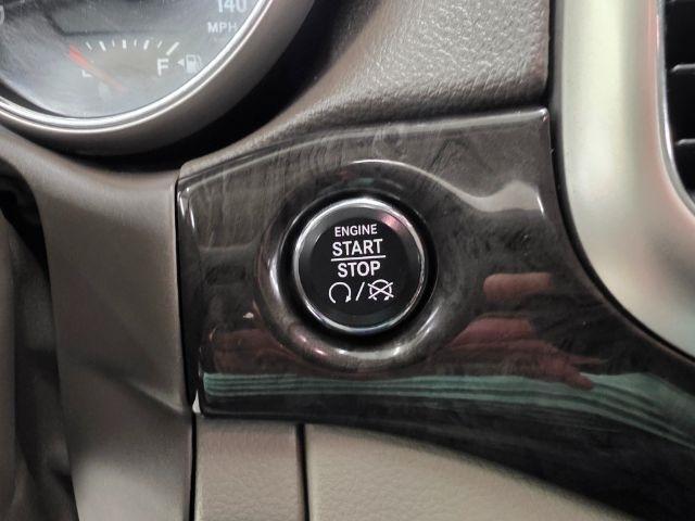 Jeep Grand Cherokee 4WD 4dr Laredo 2011