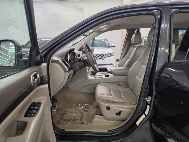 Jeep Grand Cherokee 4WD 4dr Laredo 2011