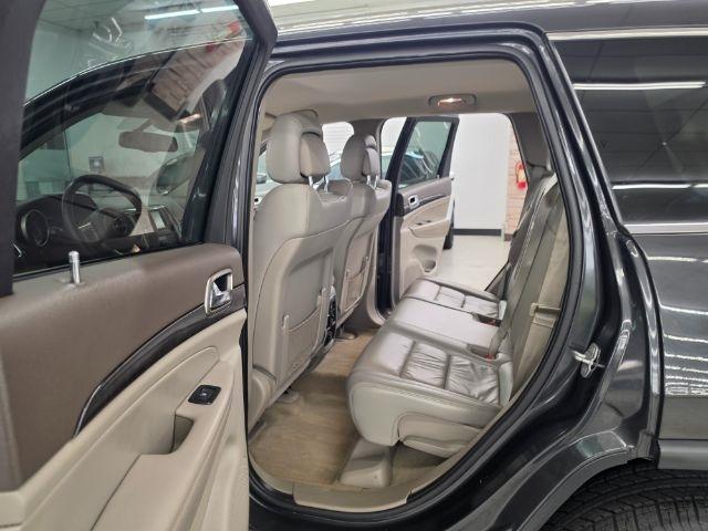 Jeep Grand Cherokee 4WD 4dr Laredo 2011