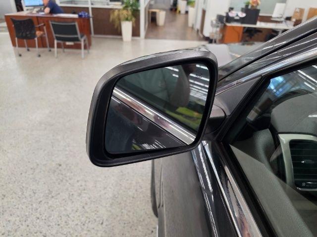 Jeep Grand Cherokee 4WD 4dr Laredo 2011