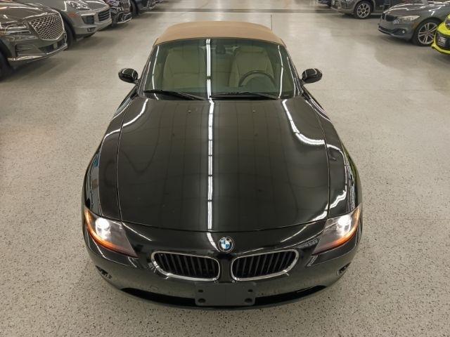 BMW Z4 2dr Roadster 2.5i 2005