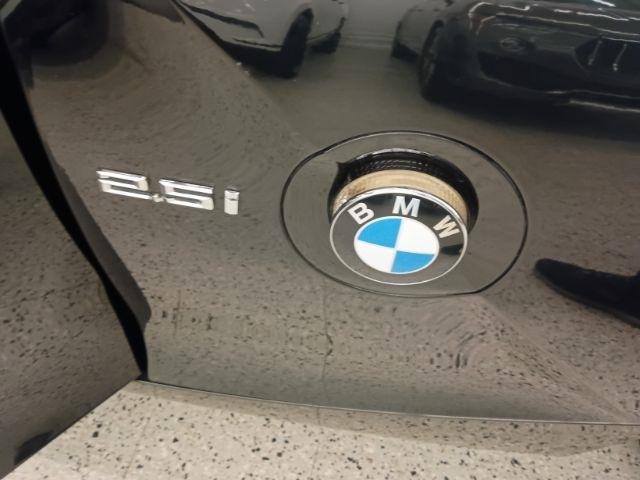 BMW Z4 2dr Roadster 2.5i 2005