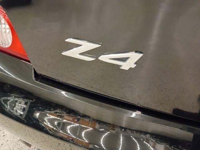 BMW Z4 2dr Roadster 2.5i 2005