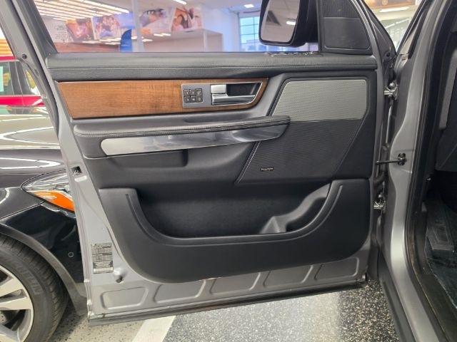 Land Rover Range Rover Sport 4WD 4dr HSE 2013