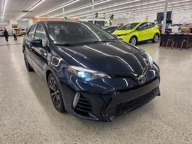 Toyota Corolla XLE CVT (Natl) 2019