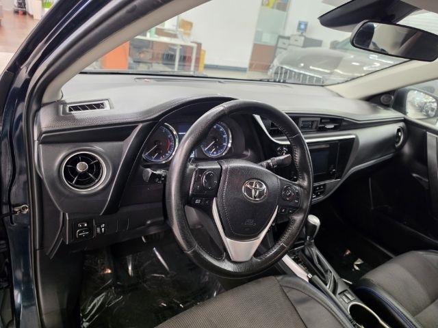 Toyota Corolla XLE CVT (Natl) 2019