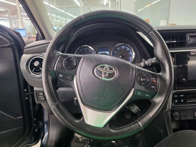Toyota Corolla XLE CVT (Natl) 2019