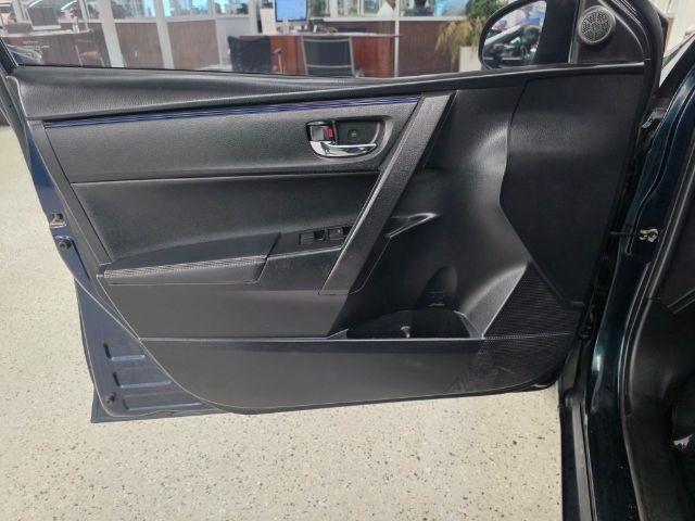 Toyota Corolla XLE CVT (Natl) 2019