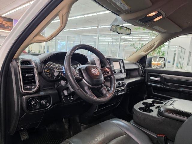 RAM 2500 Tradesman 4x2 Reg Cab 8' Box 2019