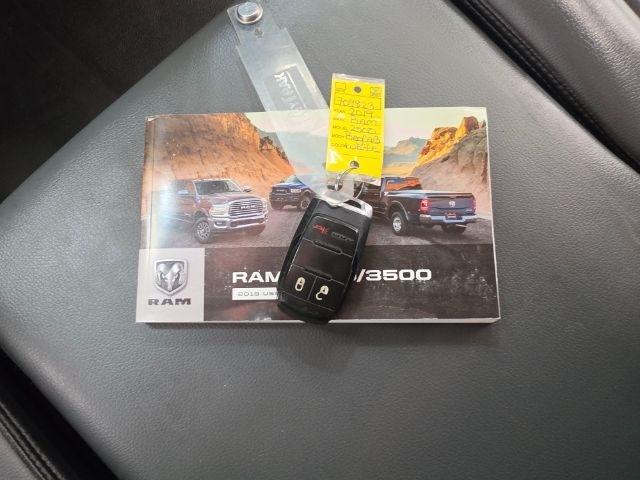 RAM 2500 Tradesman 4x2 Reg Cab 8' Box 2019