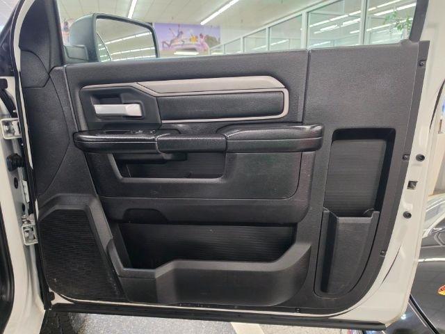 RAM 2500 Tradesman 4x2 Reg Cab 8' Box 2019
