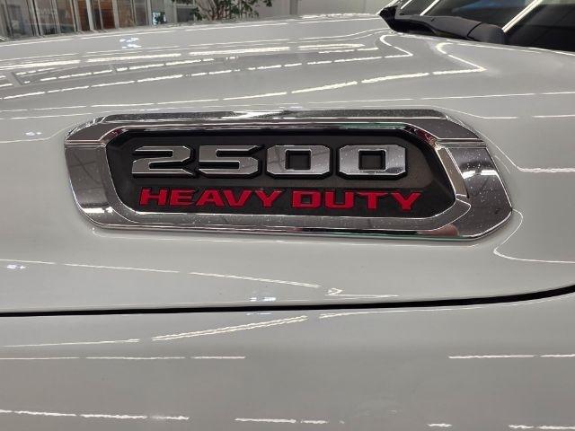 RAM 2500 Tradesman 4x2 Reg Cab 8' Box 2019
