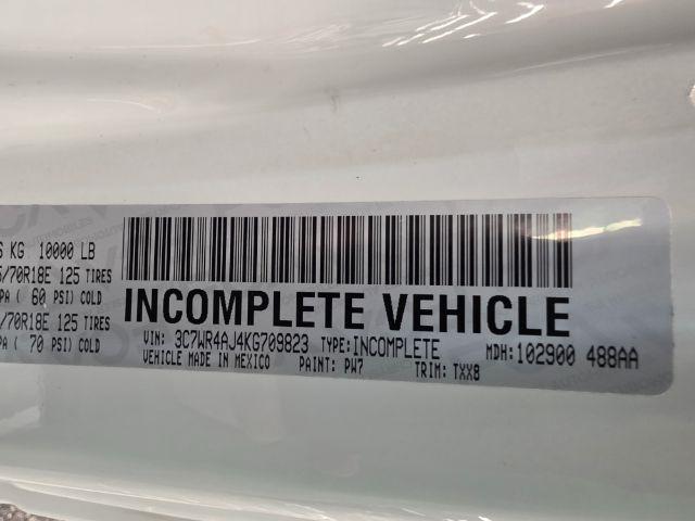 RAM 2500 Tradesman 4x2 Reg Cab 8' Box 2019