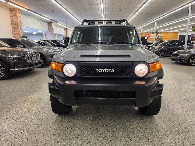 Toyota FJ Cruiser 4WD 4dr Man (Natl) 2013