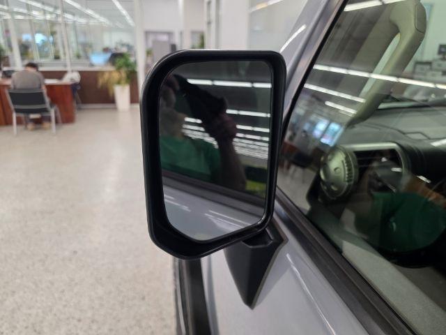 Toyota FJ Cruiser 4WD 4dr Man (Natl) 2013