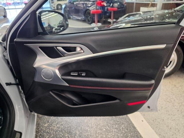 Genesis G70 3.3T AWD 2022