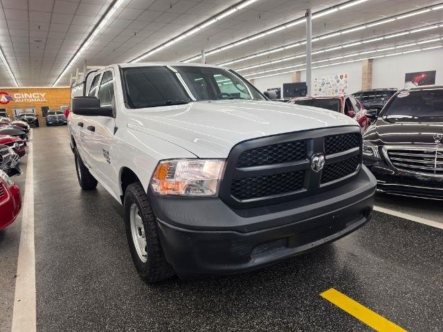RAM 1500 Classic Tradesman 4x4 Quad Cab 6'4" Box 2023
