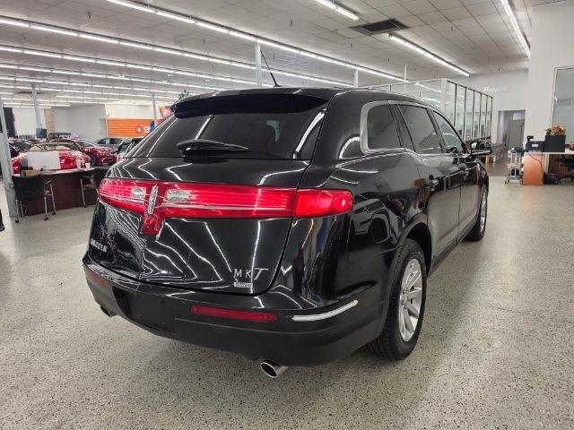Lincoln MKT 4dr Wgn 3.7L AWD w/Livery Pkg 2015