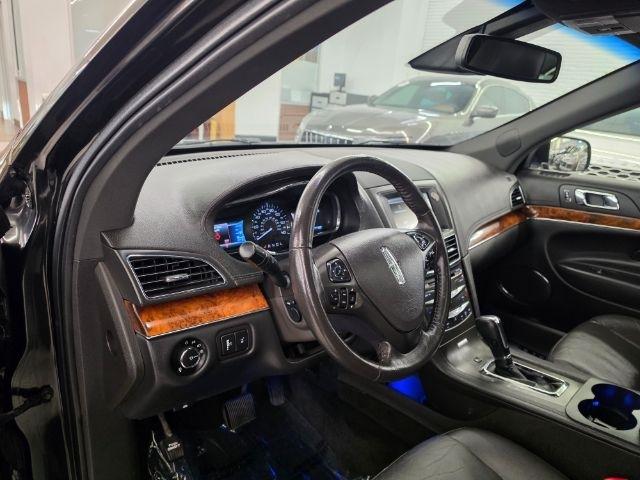 Lincoln MKT 4dr Wgn 3.7L AWD w/Livery Pkg 2015