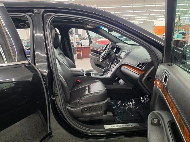 Lincoln MKT 4dr Wgn 3.7L AWD w/Livery Pkg 2015