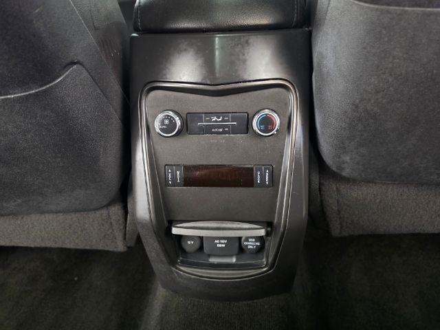 Lincoln MKT 4dr Wgn 3.7L AWD w/Livery Pkg 2015