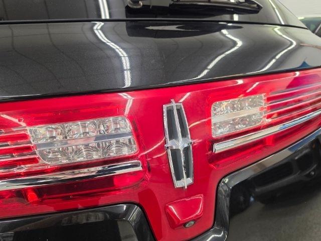 Lincoln MKT 4dr Wgn 3.7L AWD w/Livery Pkg 2015