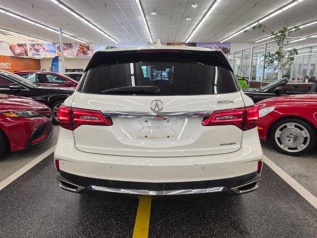 Acura MDX SH-AWD w/Advance Pkg 2017