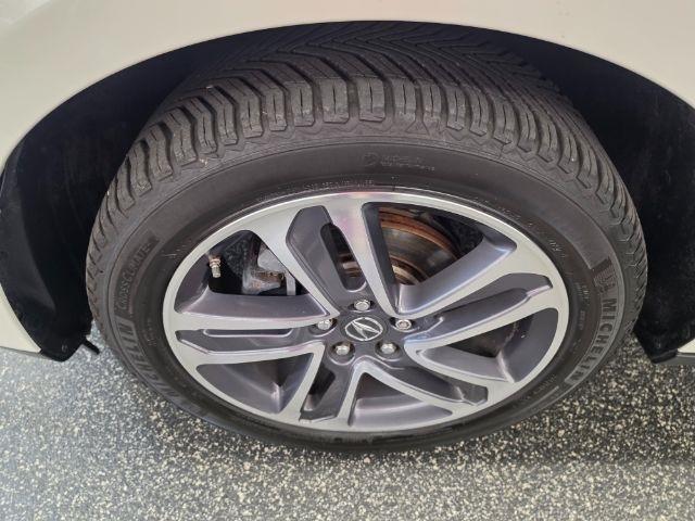 Acura MDX SH-AWD w/Advance Pkg 2017