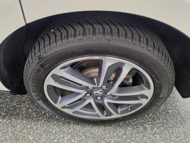 Acura MDX SH-AWD w/Advance Pkg 2017