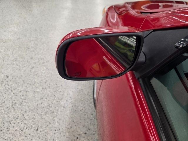 Toyota Corolla 4dr Sdn Auto LE (Natl) 2011