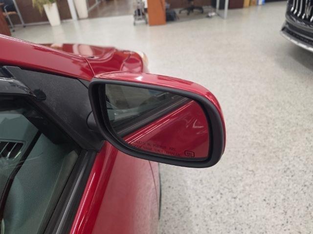 Toyota Corolla 4dr Sdn Auto LE (Natl) 2011