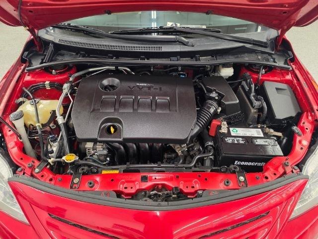 Toyota Corolla 4dr Sdn Auto LE (Natl) 2011