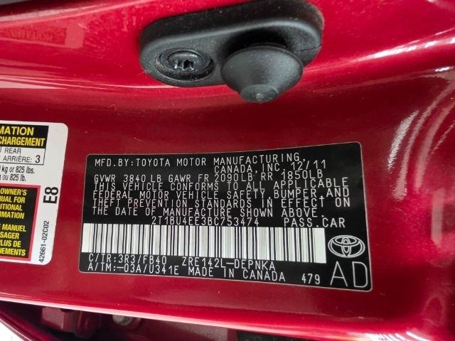 Toyota Corolla 4dr Sdn Auto LE (Natl) 2011