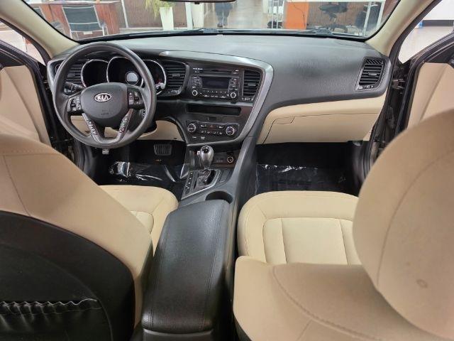 Kia Optima 4dr Sdn 2.4L Auto LX 2011