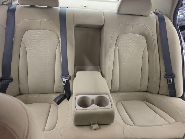 Kia Optima 4dr Sdn 2.4L Auto LX 2011