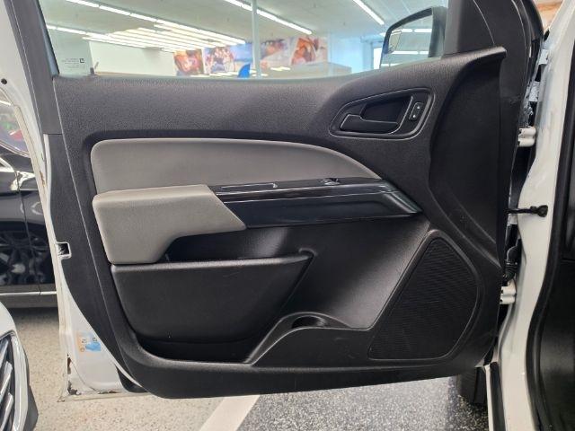 Chevrolet Colorado 4WD Ext Cab 128.3" Work Truck 2018