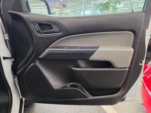 Chevrolet Colorado 4WD Ext Cab 128.3" Work Truck 2018
