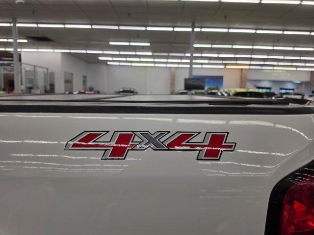 Chevrolet Colorado 4WD Ext Cab 128.3" Work Truck 2018