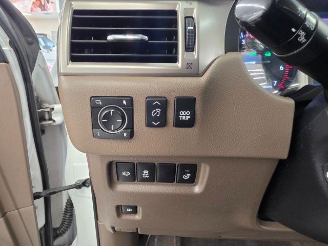 Lexus GX 460 4WD 4dr Luxury 2015