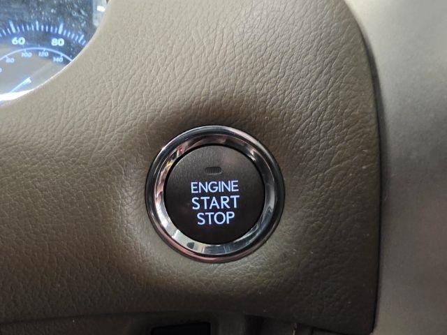 Lexus GX 460 4WD 4dr Luxury 2015