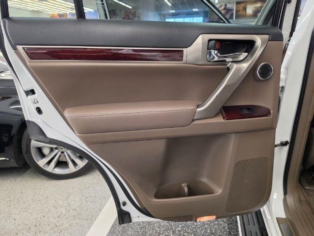 Lexus GX 460 4WD 4dr Luxury 2015