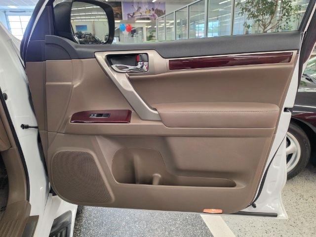Lexus GX 460 4WD 4dr Luxury 2015