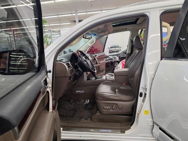 Lexus GX 460 4WD 4dr Luxury 2015
