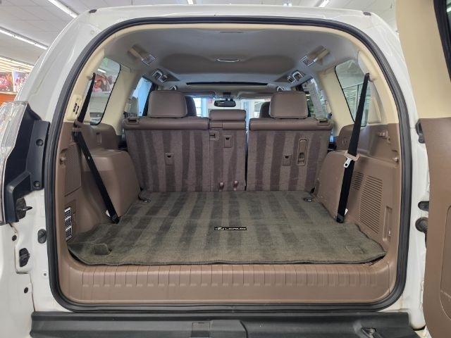 Lexus GX 460 4WD 4dr Luxury 2015