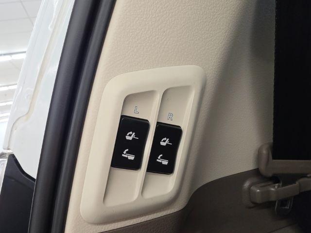 Lexus GX 460 4WD 4dr Luxury 2015