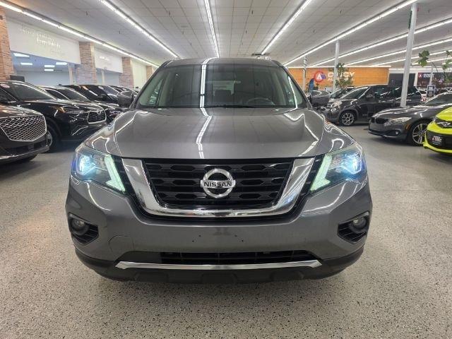 Nissan Pathfinder 4x4 Platinum 2018