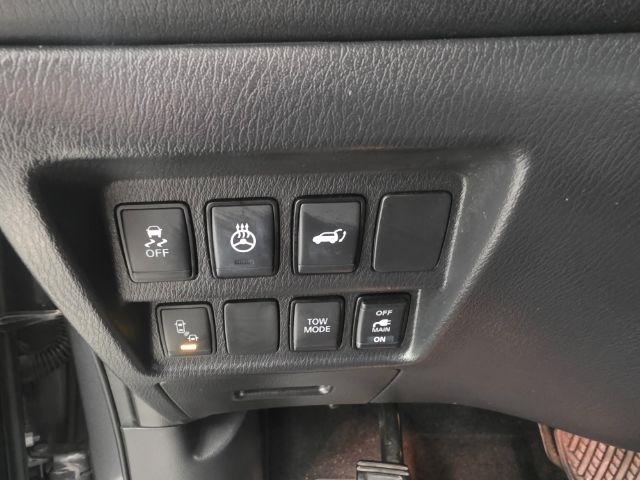 Nissan Pathfinder 4x4 Platinum 2018